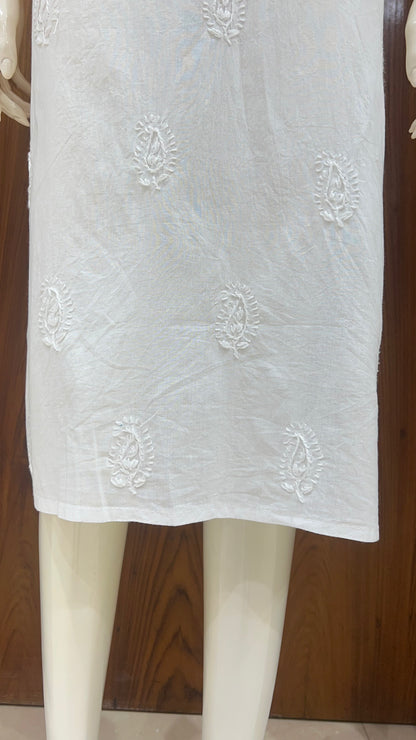Elegant White Chikankari Kurta