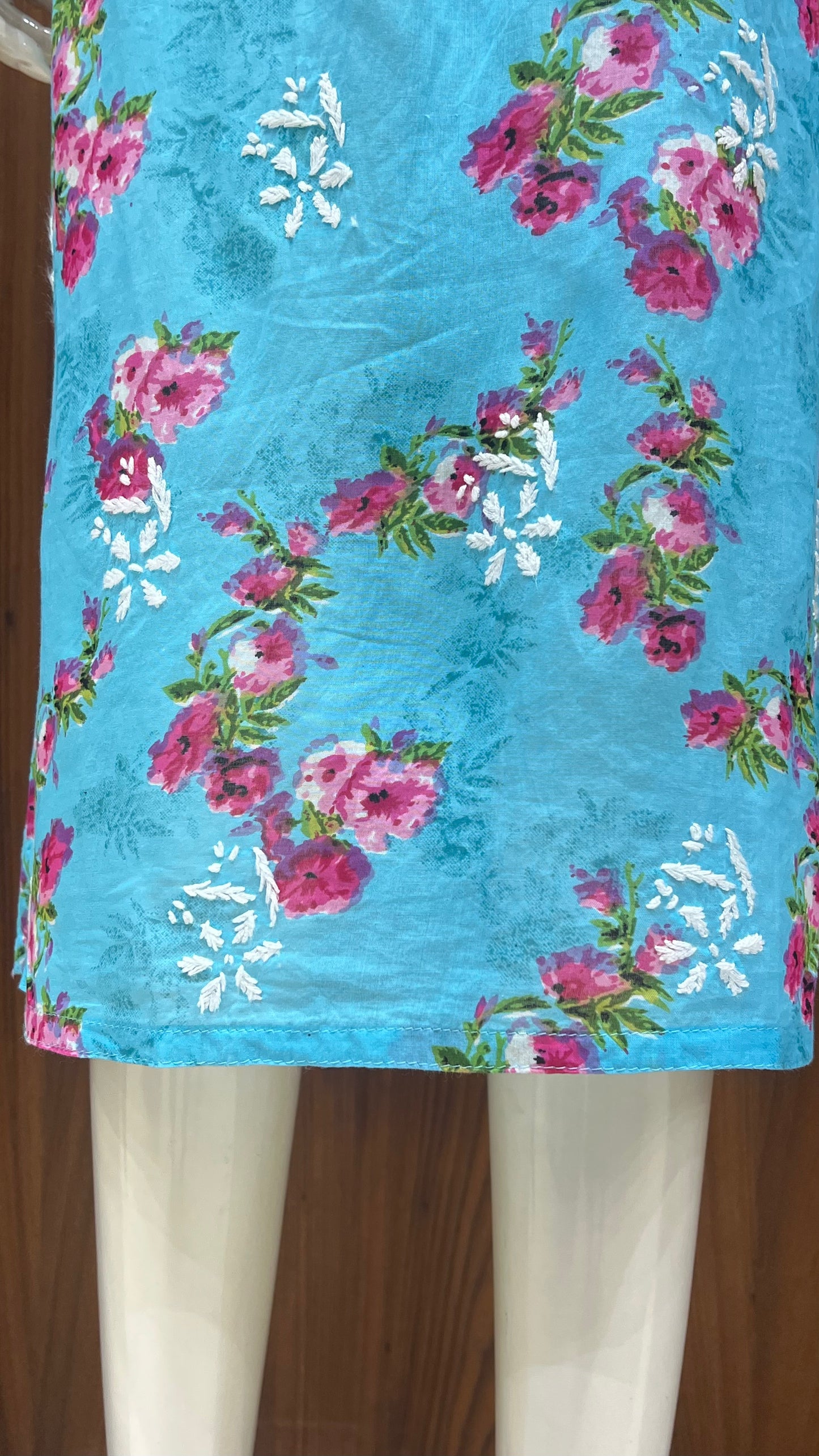 Sky Blue Floral Print Kurta with White Thread Work