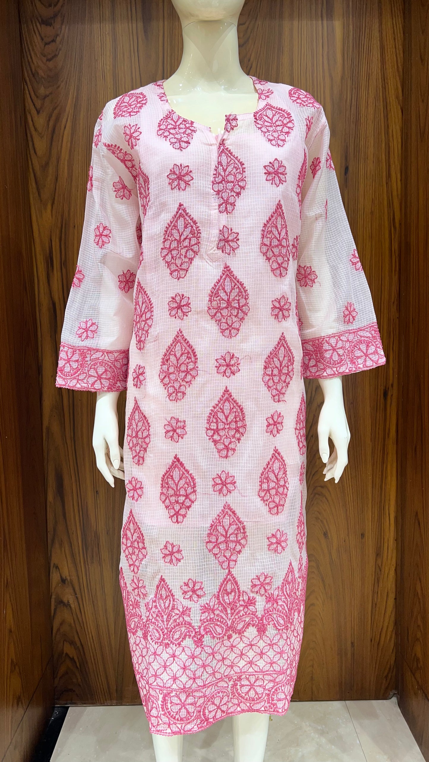 "Gulabi Paisley" - Rani Pink Embroidered Kota Kurti