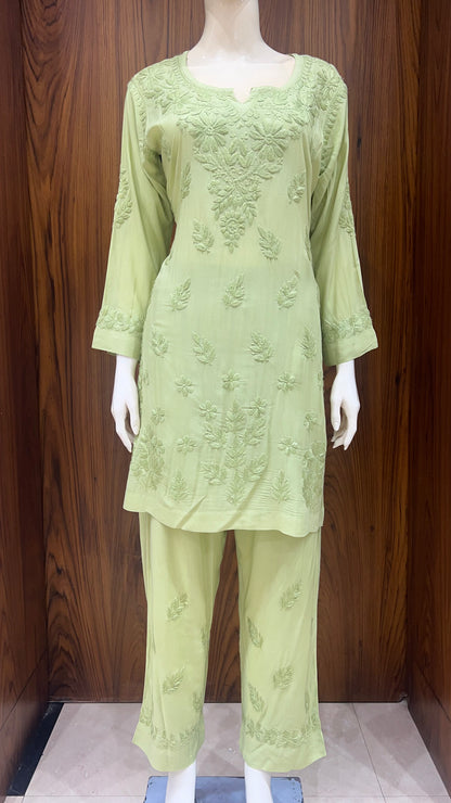 Pastel Green Self-Embroidered Kurta Set with Floral Motifs