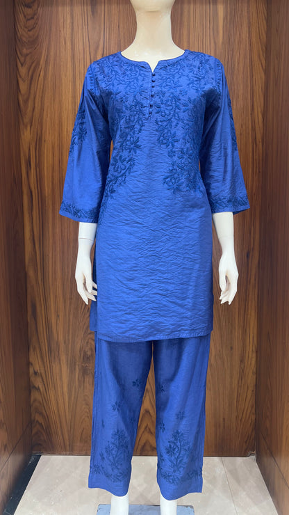 Royal Blue Self-Embroidered Kurta Set with Floral Detailing