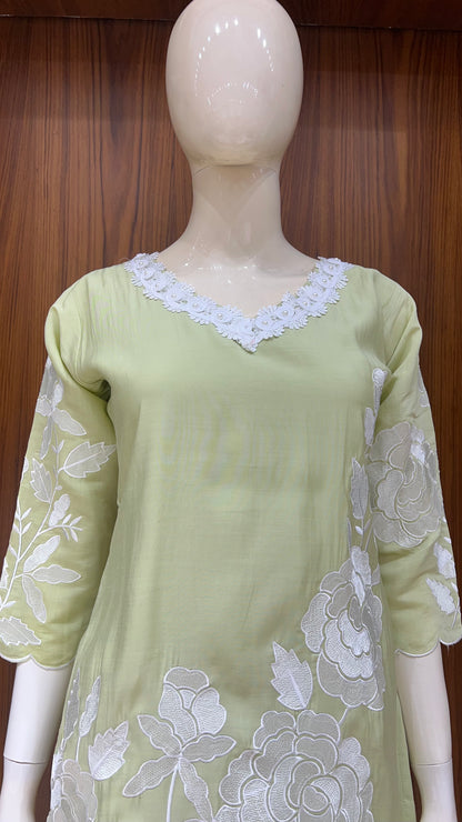 "Pista Rosette" - Pista Green Floral Applique Kurta Set